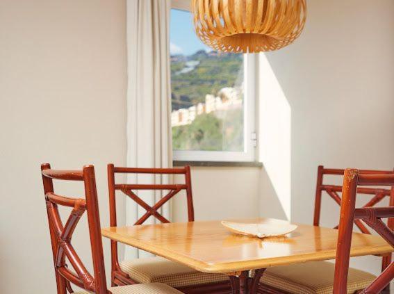 Cosy Apartment With Sea View And Pool Funchal  Eksteriør billede